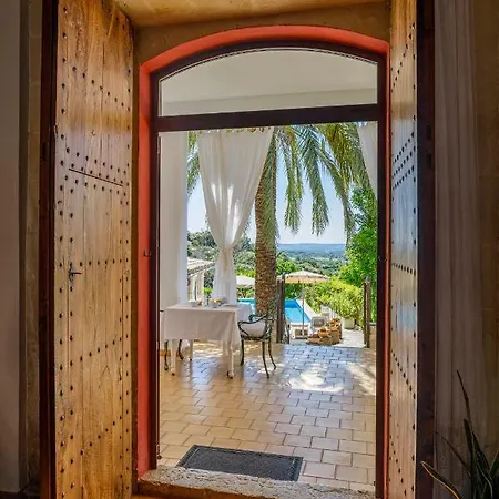 Son Colom -turismo De Interior Holiday home