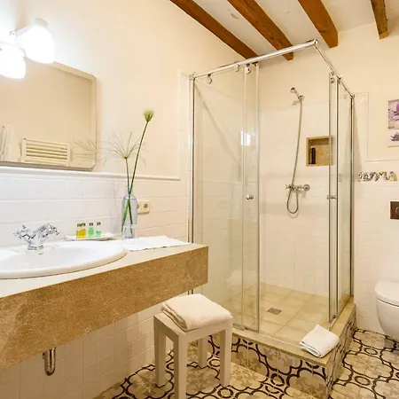 Son Colom -turismo De Interior Holiday home